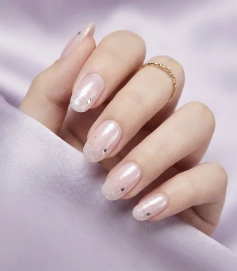 24. 그냥 떼어지는 네일