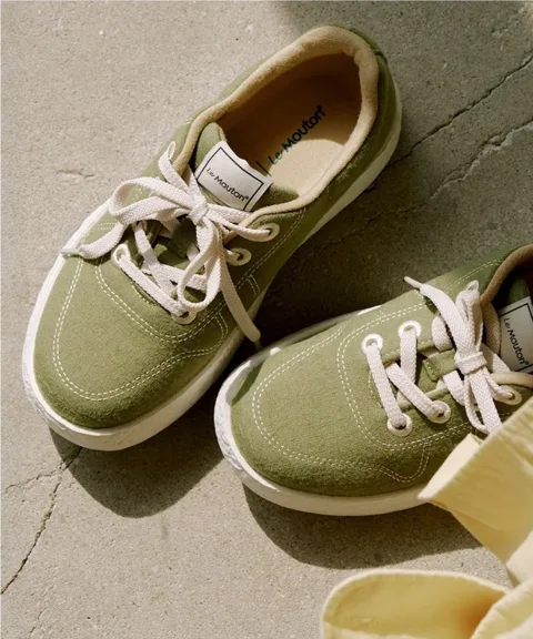 요즘 문의 많았던 올리브 스니커즈 👟🌿