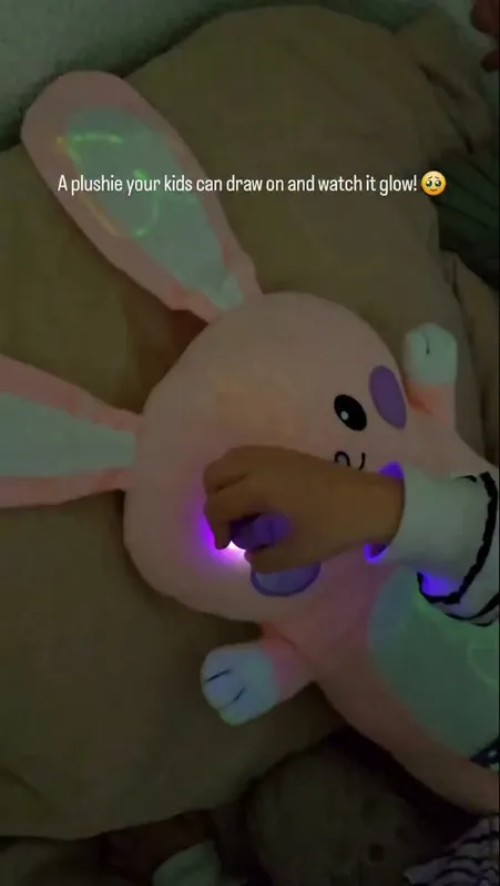 281번. 야광 낙서 인형