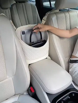 차량 틈새 수납