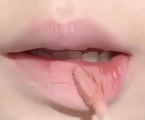19. 립컨실러